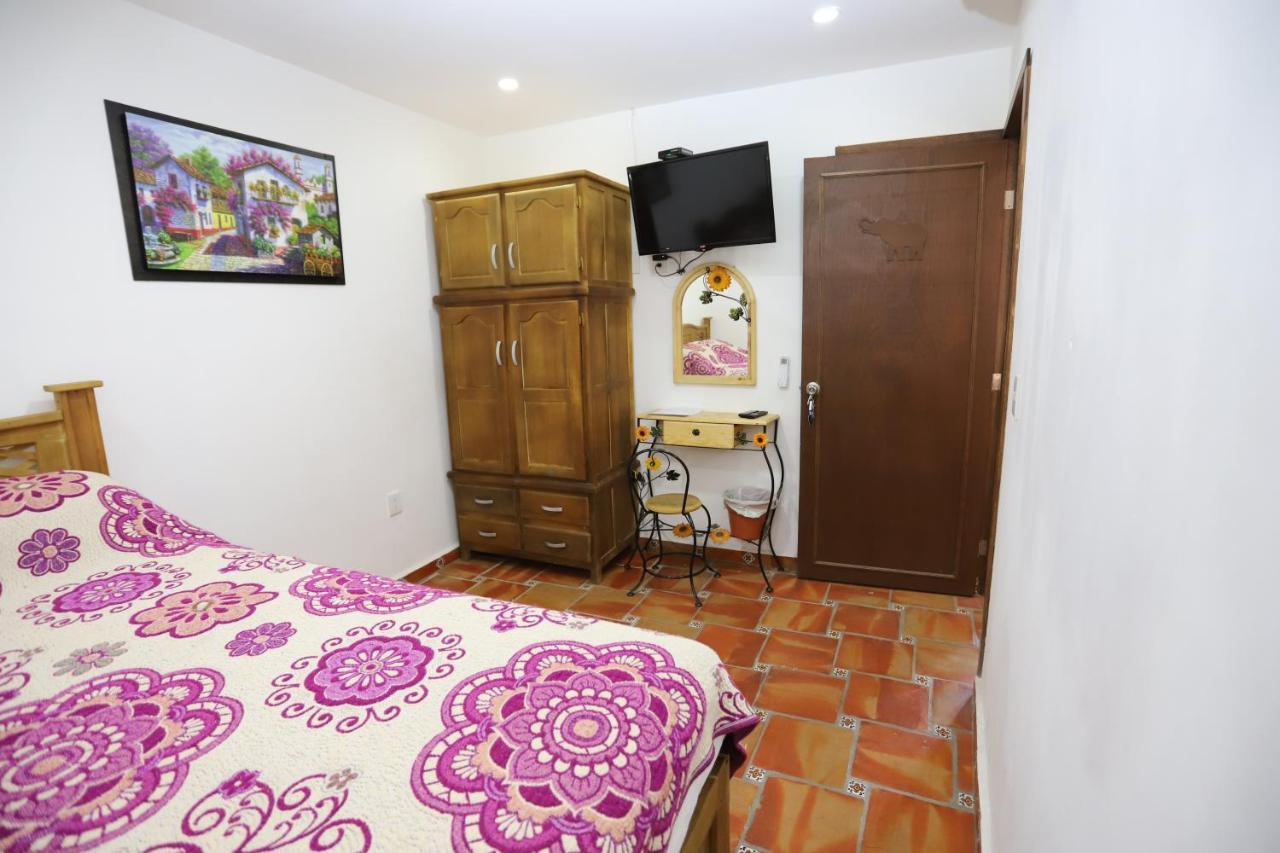 Hotel Boutique Casa Elefante Guadalajara Eksteriør bilde